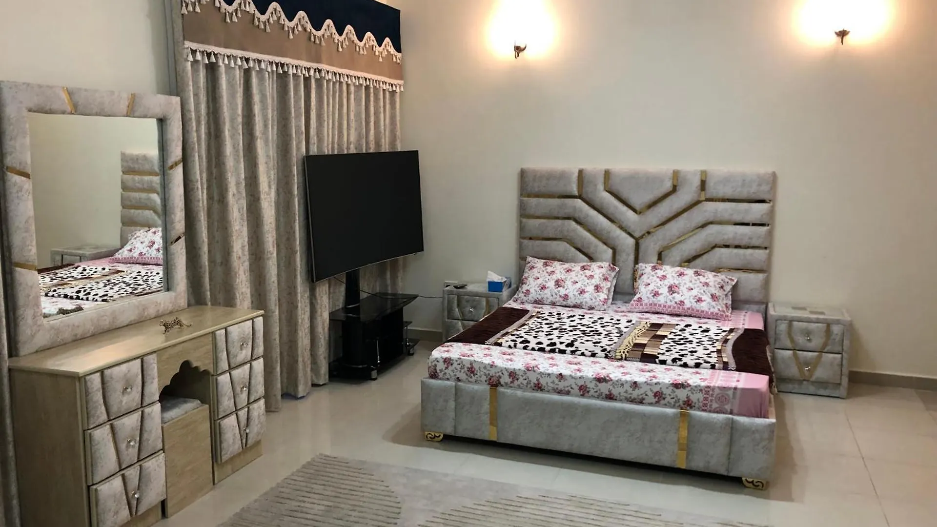 Private Rooms With Bathrooms In Dubai location