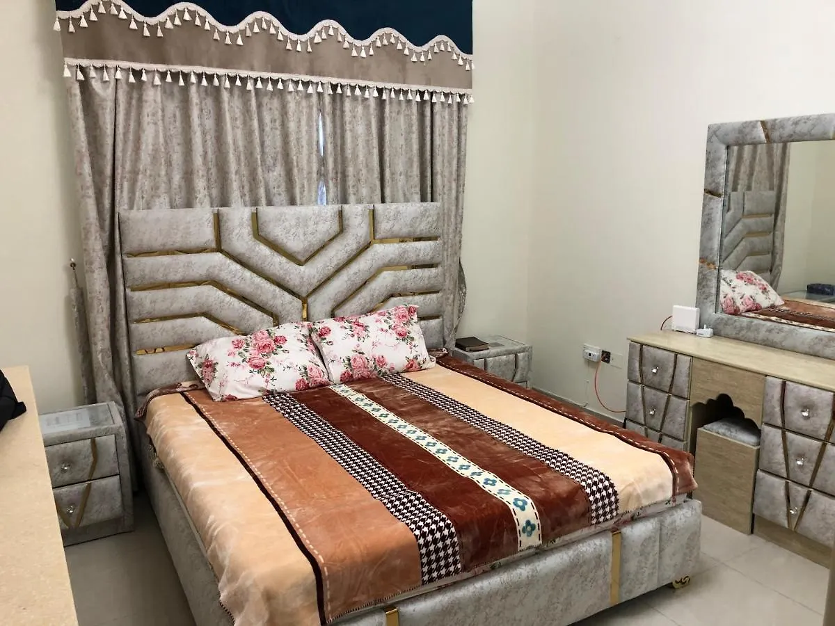 Private Rooms With Bathrooms In Dubai Homestay
